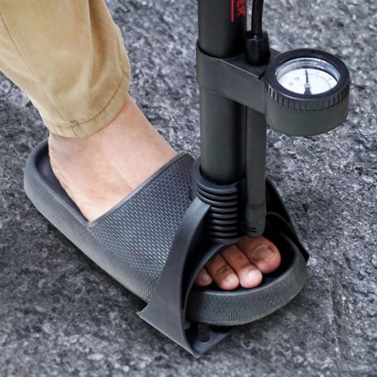 Kenmaster KM-5237B Pompa Sepeda Tabung Hitam Meteran Pijakan Kaki Kenmaster KM-5237B Pompa Sepeda Tabung Hitam Meteran Pijakan Kaki